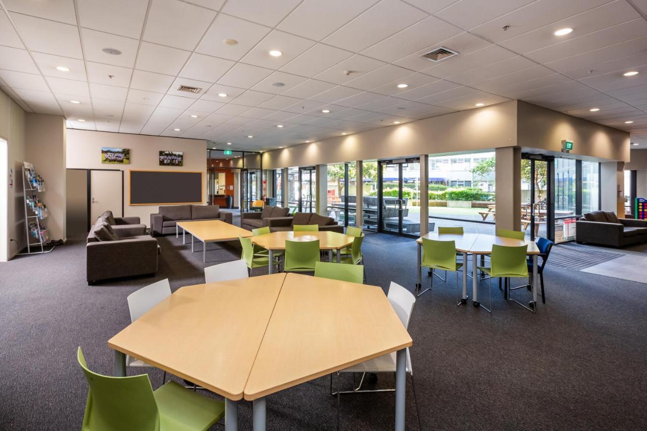 Campus Summer Stays Wellesley Apartment Auckland Bagian luar foto