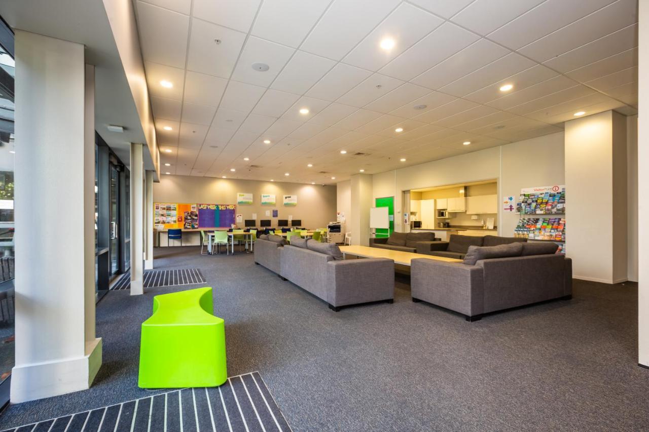 Campus Summer Stays Wellesley Apartment Auckland Bagian luar foto